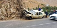 برخورد خودروی کادیلاک با کوه در جاده چالوس/ عکس