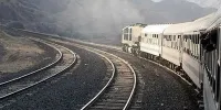 آمادگی راه آهن برای انتقال مسافران و خودروهای آسیب دیده در شیراز