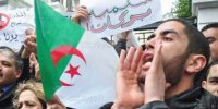 تظاهرات هزاران معترض الجزایری علیه نظام حاکم