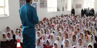 آشنایی دانش آموزان ضیاء آباد با مفاهیم اولیه ایمنی