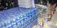 اهدای اقلام ضروری برای هموطنان سیل‌زده توسط جمعی از کسبه اراک
