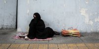 به متکدیان خیابانی کمک نکنید