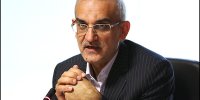 حذف موانع فلزی پیاده رو برای تردد راحت‌تر معلولین