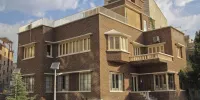 گلایه از ساخت درمانگاه در حیاط خانه میراثی استاد لرزاده