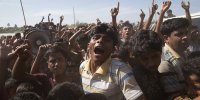بنگلادش دور اردوگاه‌های آوارگان روهینجایی سیم خاردار می‌کشد