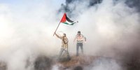 زخمی شدن ۳۷ فلسطینی در جریان تظاهرات بازگشت در مرز غزه/ تظاهرات اردنی‌ها علیه معامله قرن