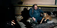 نگاه خیره با محوریت سیل ساخته شد