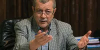 فائقی: افراد حرفه‌ای از نابسامانی در بلیت‌فروشی درآمد دارند/ به تماشاگران احترام نمی‌گذاریم