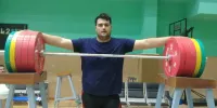 وزنه برداری قهرمانی جوانان جهان/ علی داودی طلای یک ضرب را گرفت