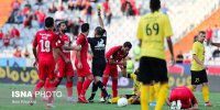پرسپولیس با سایه‌ها می‌جنگد؟