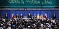 دیدار مسئولان نظام و سفرای کشورهای اسلامی با رهبر انقلاب