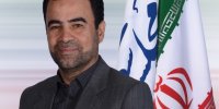 پیرموذن:باید پاداش کلوخ انداز را با سنگ داد
