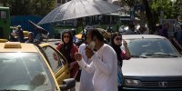 بارش پراکنده باران در برخی مناطق کشور / دمای تهران همچنان روی ۴۰ درجه