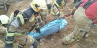 نجات معجزه آسای دو مرد از زیرآوار مغازه ای در شهرری