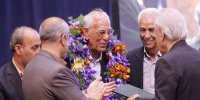 سرگذشت دراماتیک امپراطوران مدرسه‌سازی