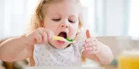۱۰ غذای ساده و سالم برای کودک شما