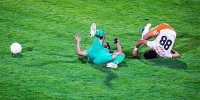 مسابقات فوتبال را لغو کنید
