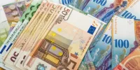 افزایش نرخ رسمی یورو، کاهش نرخ پوند / نرخ ۱۰ ارز ثابت ماند