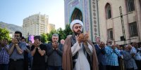 اقامه نماز عید فطر در مسجد النبی (ص) ولنجک