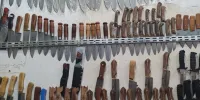 از مجوز برای چاقوفروشی تا متصل شدن به کف نعلبکی