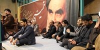 خانواده بزرگ ارتباطات کشور با حضور در جماران و مرقد مطهر با آرمان‌های حضرت امام خمینی(ره) تجدید میثاق نمودند