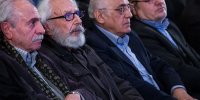 صحنه تئاتر برای استاد مشایخی مکانی برای عبادت بود