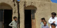 ۵۸۰ مدرسه خشتی و گلی جمع آوری شد