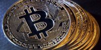 تابش: قوانین و مقررات لازم درباره بیت کوین وضع شود