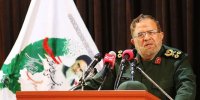 به بهانه ضربه زدن به دشمن مبانی انقلاب را هدف نگیریم