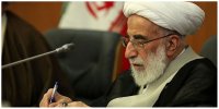 فاتحه خوانی آیت الله جنتی بر سر مزار همسر امام(ره)/ عکس