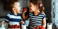دور این میان وعده‌ها را برای کودکان خط بکشید!