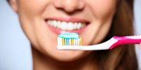 توصیه یک پروفسور برای بهترین روش مسواک زدن