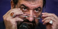 انتقاد تند محسن رضایی از نمایندگانی که در تریبون‌های محلی، مشکلات مردم را فریاد می‌زنند