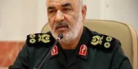 طعنه سردار سلامی به آمریکا؛ شما نمی‌توانید پر پشه‌ای را بگیرید، می‌خواهید ایران را بگیرید؟!