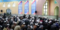 رئیسی: علما وظیفه دارند بزرگترین مصداق اعمال ظلم و اشاعه جهل یعنی آمریکا و رژیم صهیونیستی را معرفی کنند