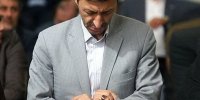 ژست عجیب پرویز فتاح مقابل محسن رضایی/ عکس