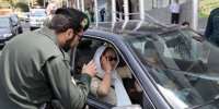 ارسال پیامک کشف حجاب از سرگرفته شد!+ عکس