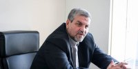 انتقاد کواکبیان از برگرداندن هواپیمای خانواده علی دایی/ مگر ریگی را می خواستید بگیرید؟