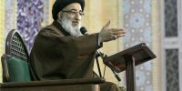 انتقاد امام جمعه کرج از بی‌تفاوتی دولتی‌ها به حجاب