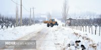 برف و کولاک ۲ محور مواصلاتی استان سمنان را مسدود کرد