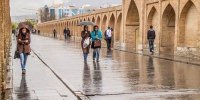 هوای بارانی اصفهان در وضعیت قابل قبول/ شاخص ۳ منطقه نارنجی است