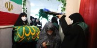 ۸ زندانی زن در پویش نذر هشتم از زندان مشهد آزاد شدند
