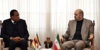 نیاز زیمباوه به ۲۰ هزار تراکتور برای مکانیزه کردن کشاورزی