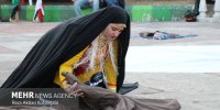 اجرای تئاتر خیابانی در جمع راهیان نور