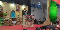 دشمن فکر کرد می‌تواند مردم را از رهبری و انقلاب جدا کند