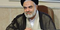 عضو مجلس خبرگان: زنی که کشف حجاب می‌کند فکرش مشکل دارد