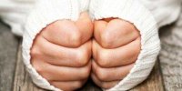 سردی دست‌ها نشانه چیست؟/علائمی که باید جدی بگیرید
