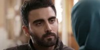 استایل جنجالی بازیگر مرد ایرانی با شلوارک و لاک ناخن!+تصاویر