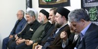 اسحاق جهانگیری، سید حسن خمینی و ابطحی در مراسم عزاداری ماه محرم+عکس