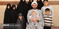 پدر دهه شصتی چشم به راه چهاردهمین فرزند/ از زندگی لذت می‌برید؟